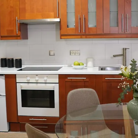 Avantistays Jacaranda *